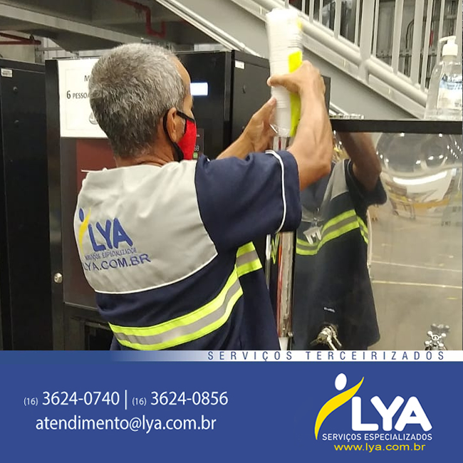 Serviços Terceirizados de Limpeza e Conservação